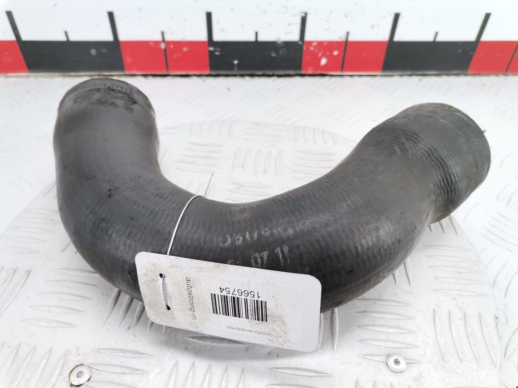 Патрубок интеркулера VOLKSWAGEN Jetta VI 2011-2017