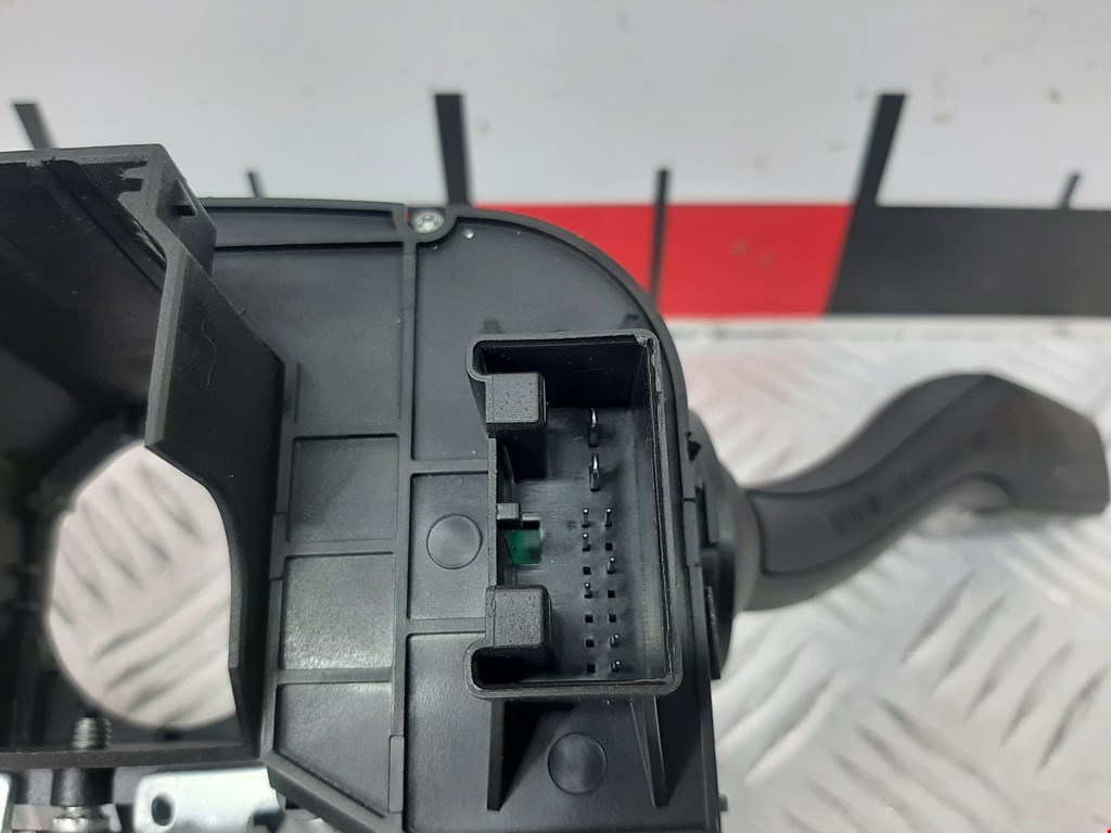 Переключатель стеклоочистителя AUDI Q7 I 2006-2015