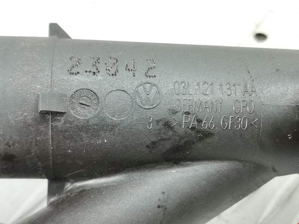 Тройник системы охлаждения VOLKSWAGEN Touran 2003-2010