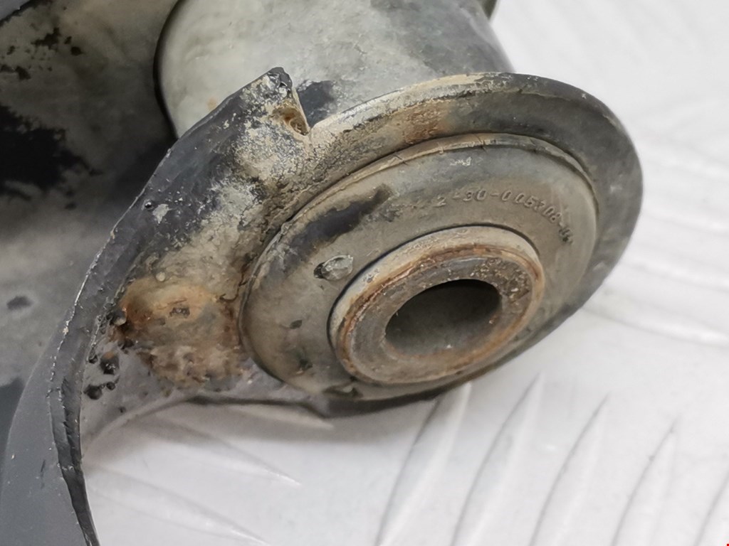 Рычаг передний правый SKODA Fabia MK2 5J 2007-2014