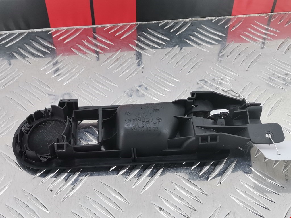 Ручка дверная задняя внутренняя левая VOLKSWAGEN Passat B5 1997-2005