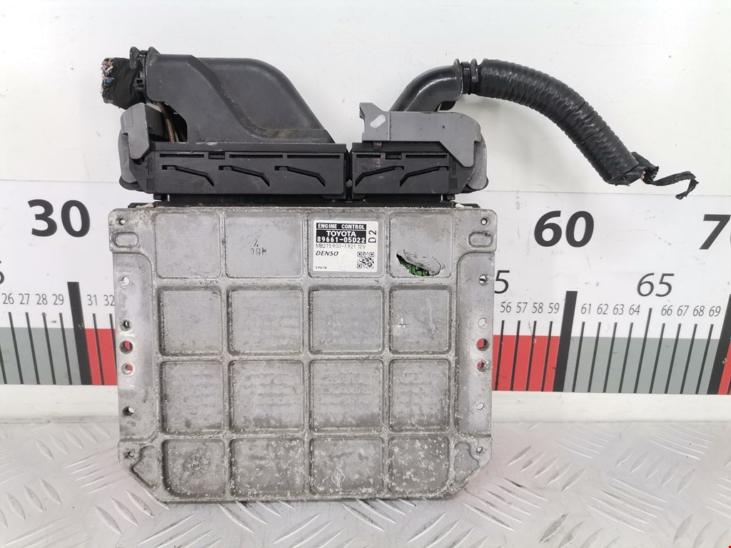 Блок управления двигателя (ЭБУ) TOYOTA Avensis 2009-2015