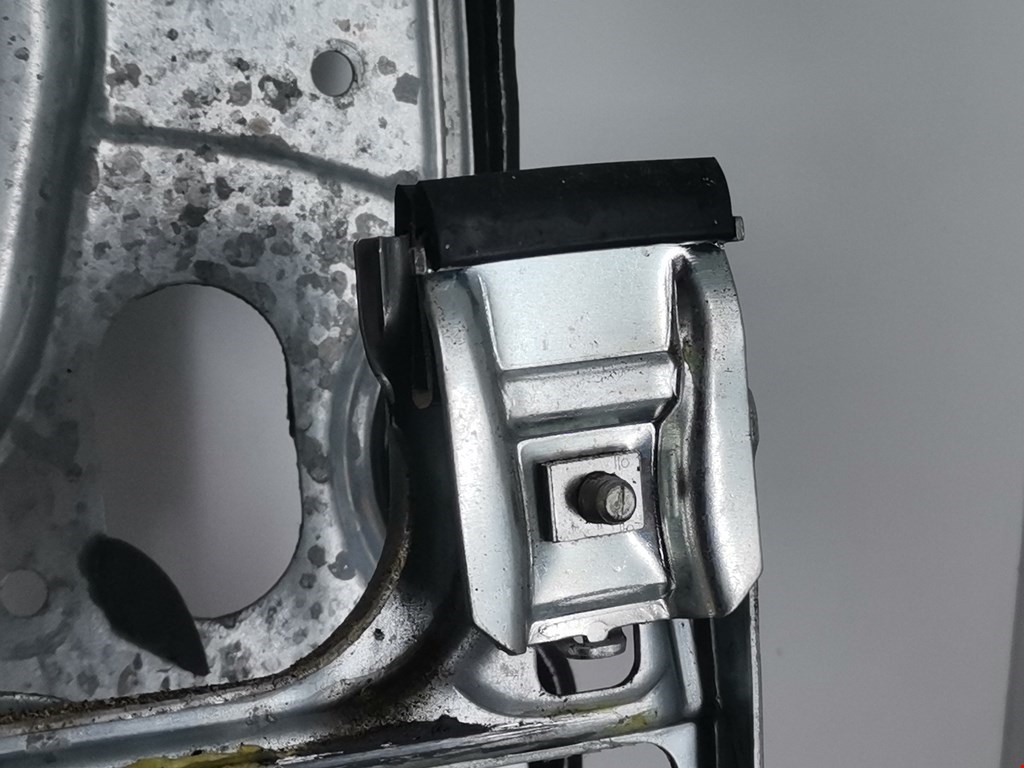 Стеклоподъемник передний правый FORD Focus II 2005-2011