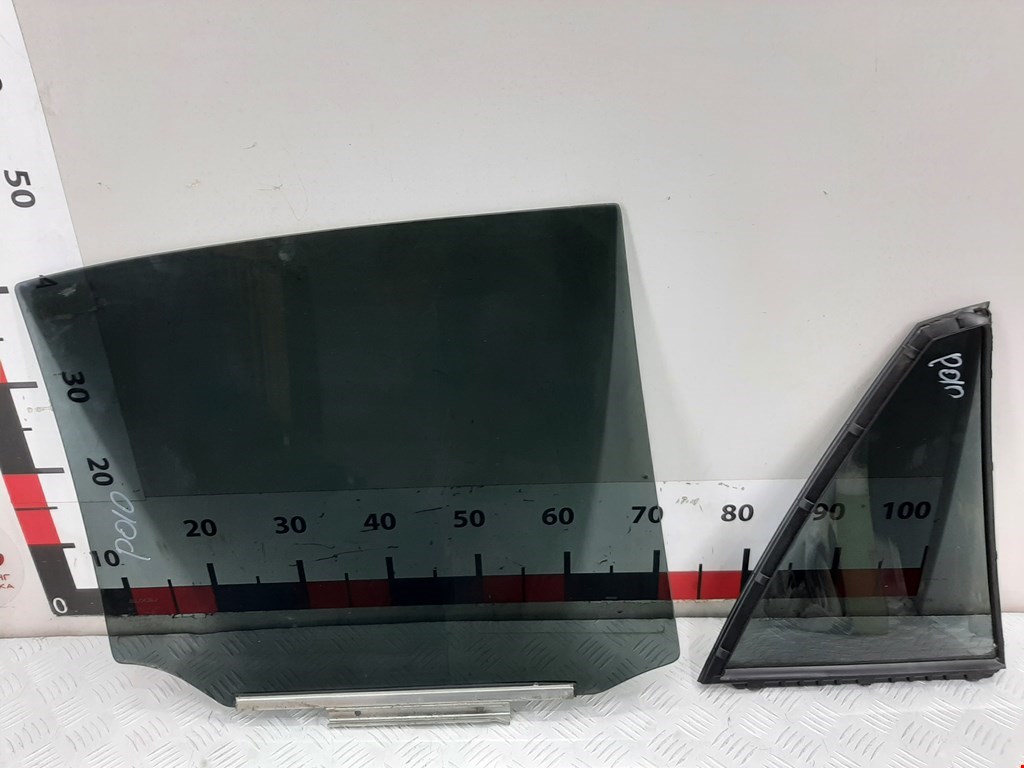 Стекло двери заднее левое LEXUS RX 300\330\350\400H 2003-2009