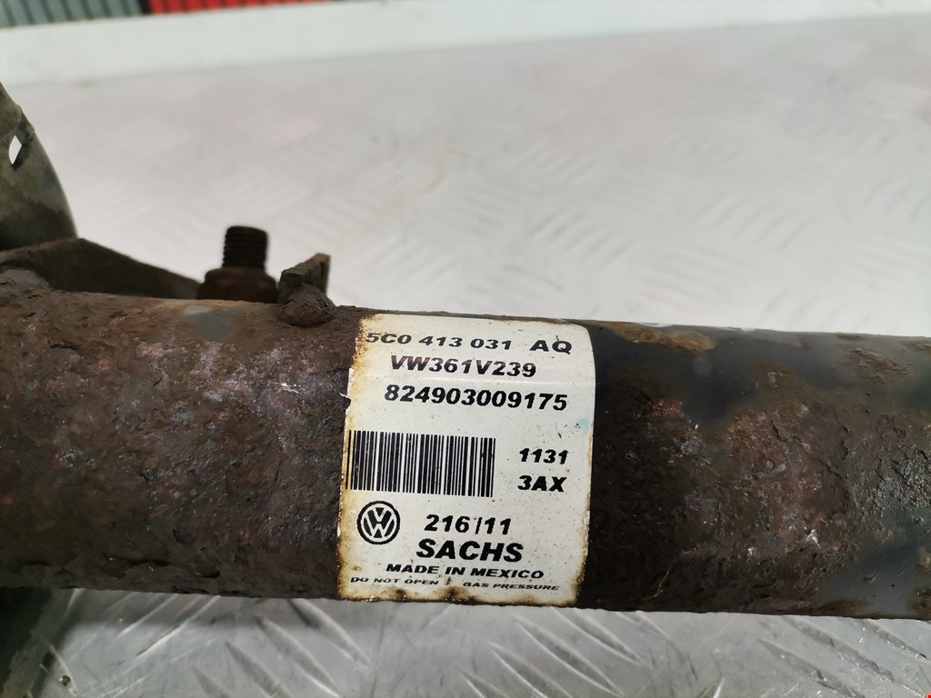 Амортизатор передний правый VOLKSWAGEN Jetta VI 2011-2017