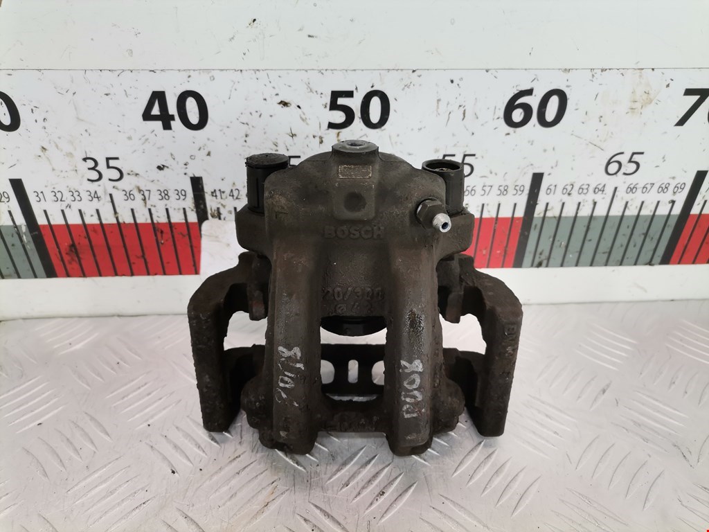 Суппорт задний левый BMW 3er F30/F31/F80 2011-2019