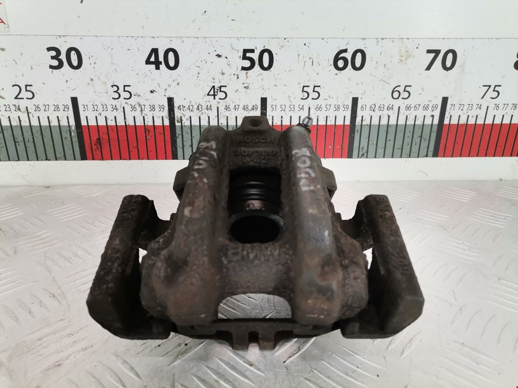 Суппорт задний левый BMW 3er F30/F31/F80 2011-2019