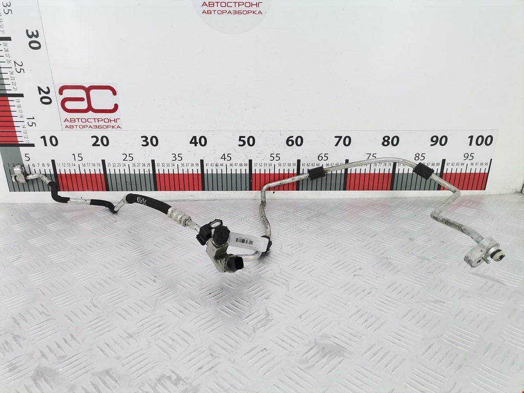 Трубка кондиционера BMW 3er F30/F31/F80 2011-2019