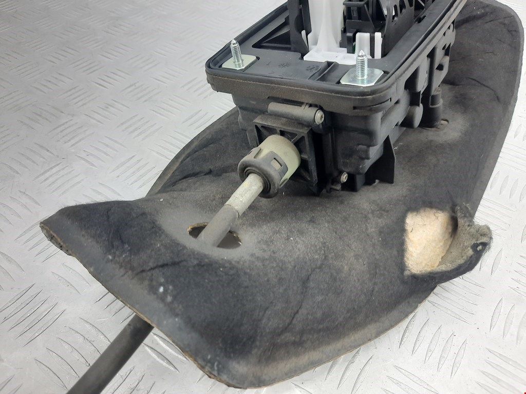 Кулиса (селектор) АКПП/МКПП в салоне AUDI A6 C6 2004-2010