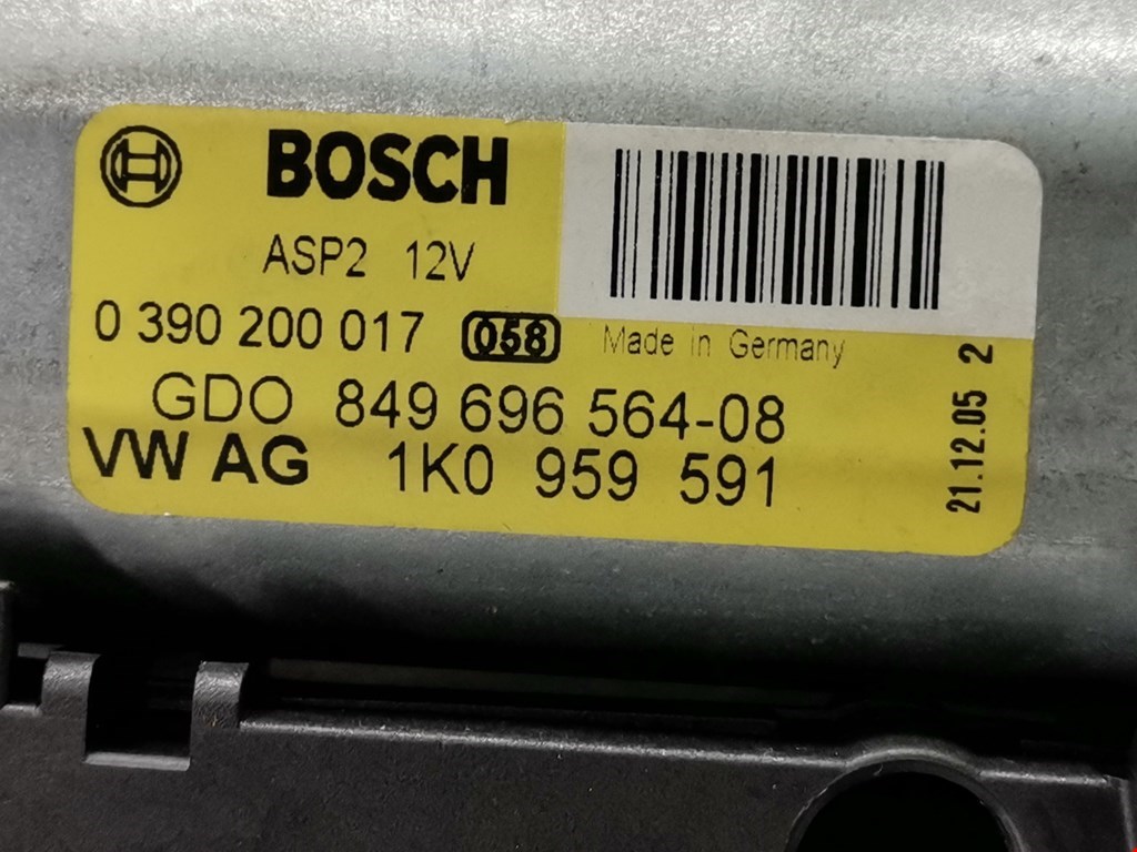 Люк в сборе электрический VOLKSWAGEN Touareg 2002-2010