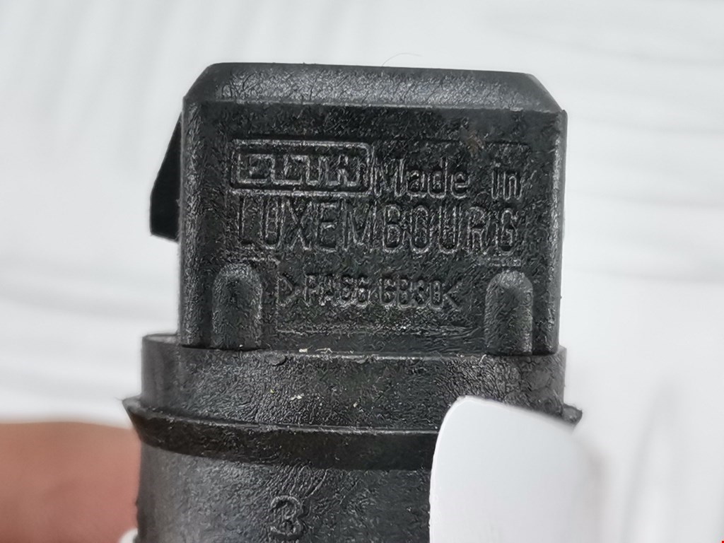 Датчик температуры (охлаждающей жидкости) RENAULT Clio 2005-2012