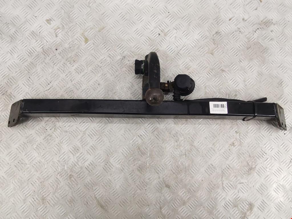 Фаркоп (прицепное устройство) FORD Focus II 2005-2011