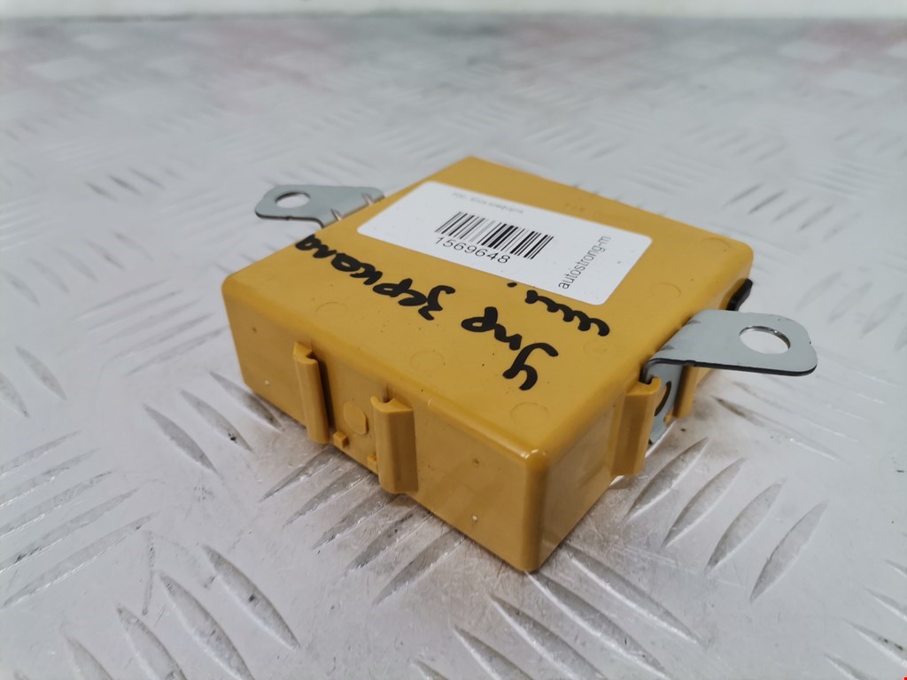 Блок комфорта TOYOTA Avensis 2009-2015