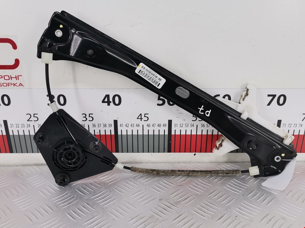 Стеклоподъемник задний правый VOLKSWAGEN Jetta VI 2011-2017