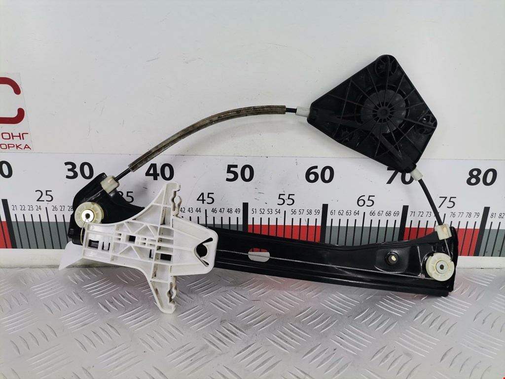 Стеклоподъемник задний левый VOLKSWAGEN Jetta VI 2011-2017