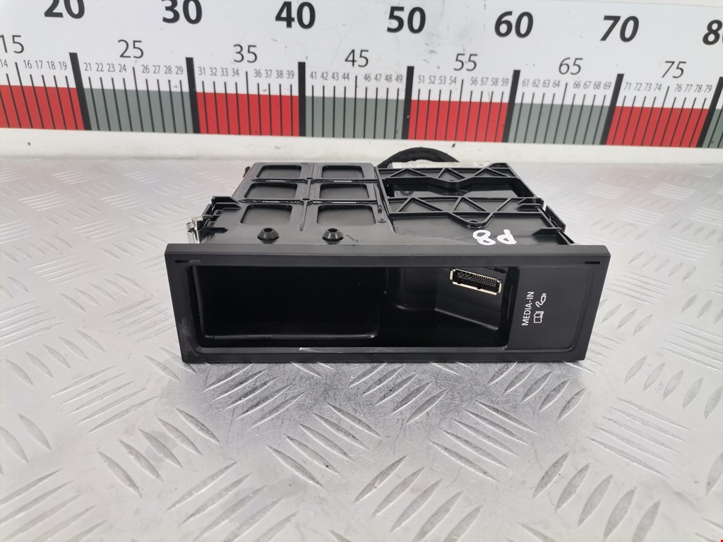 Магнитола VOLKSWAGEN Passat B7 2011-2015