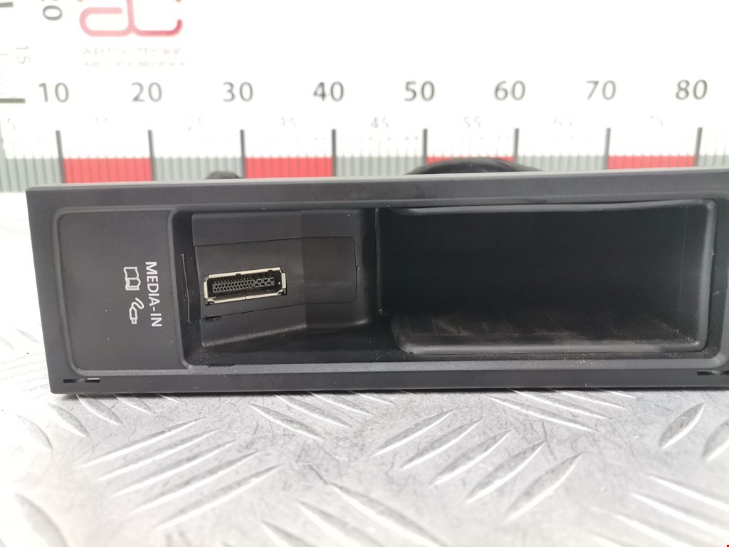 Магнитола VOLKSWAGEN Passat B7 2011-2015