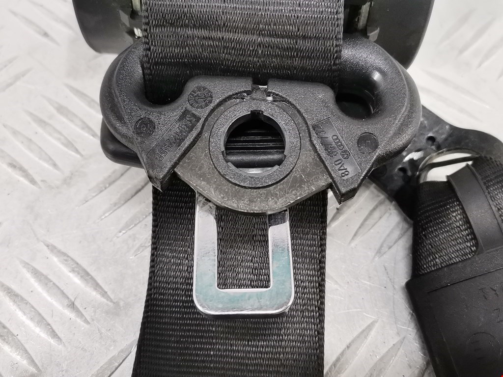 Ремень безопасности задний правый AUDI Q7 I 2006-2015