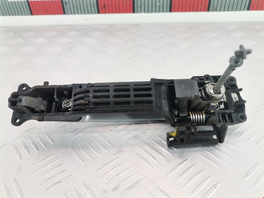 Ручка двери передней наружная левая DAIHATSU Sirion M3 2005-2015