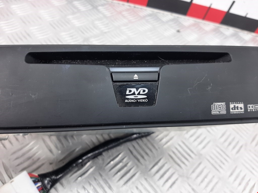 Ченджер компакт дисков INFINITI M 2005-2010