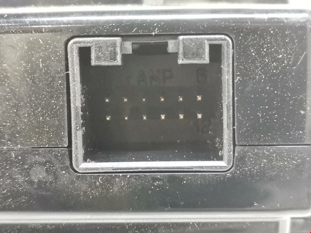 Магнитола VOLKSWAGEN Touran 2003-2010