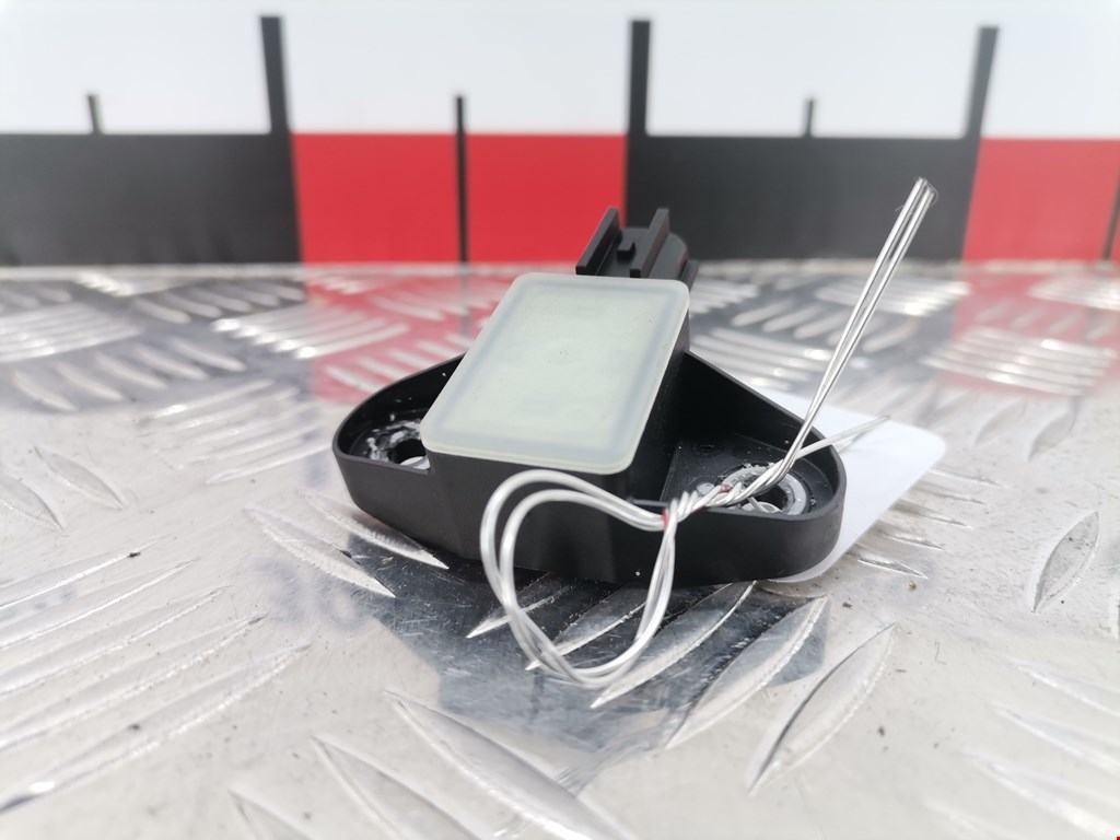 Датчик AIR BAG (подушек безопасности) VOLKSWAGEN Passat B7 2011-2015