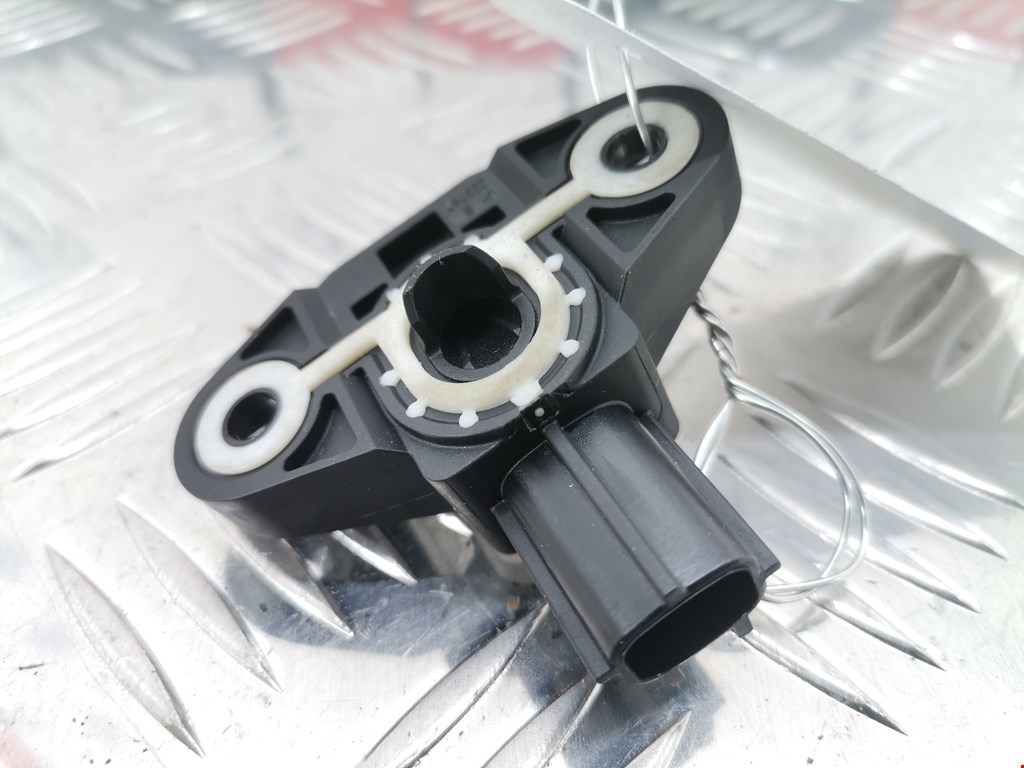 Датчик AIR BAG (подушек безопасности) VOLKSWAGEN Passat B7 2011-2015