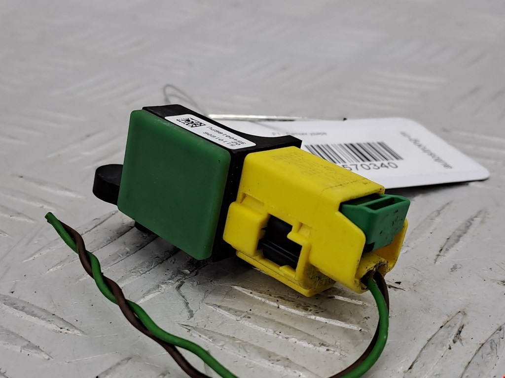 Датчик AIR BAG (подушек безопасности) VOLKSWAGEN Passat B7 2011-2015