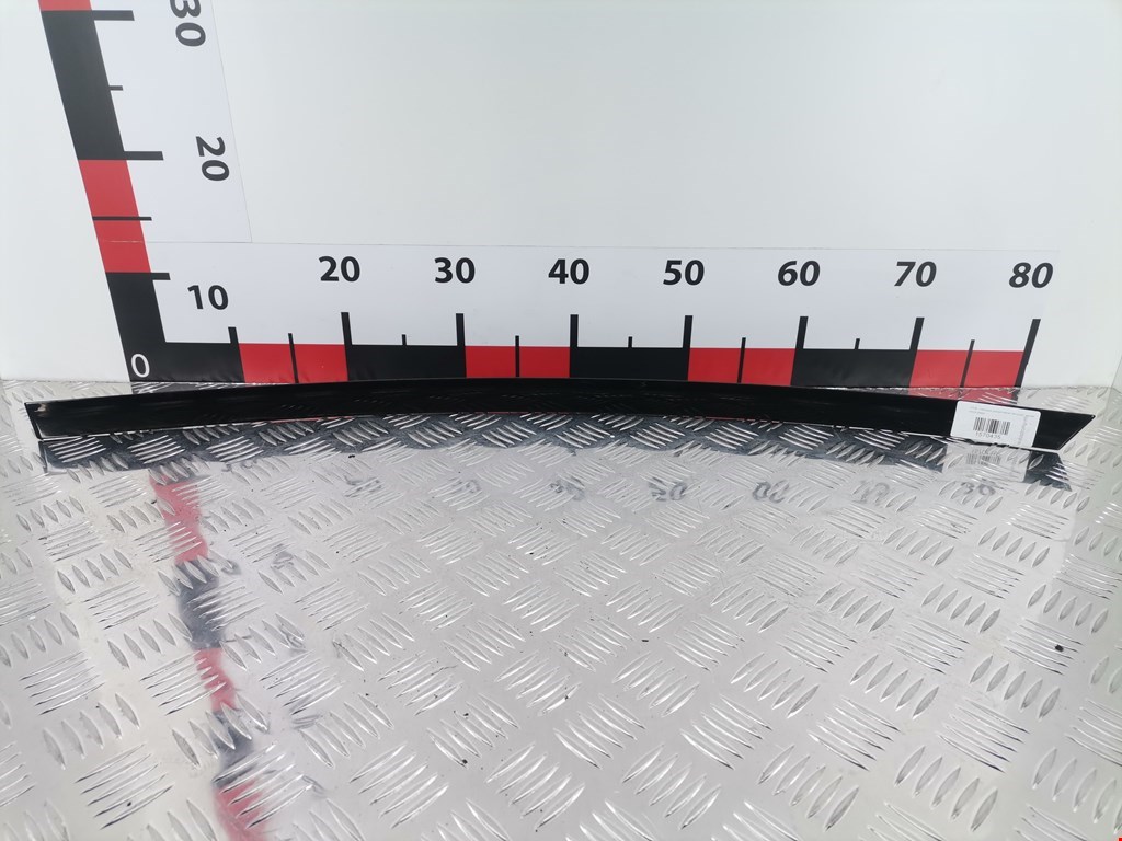 Накладка декоративная (молдинг) двери задней левой Audi A6 C5 (1997-2005)