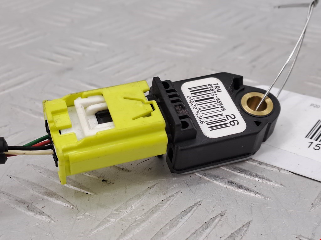 Датчик AIR BAG (подушек безопасности) TOYOTA Avensis 2009-2015