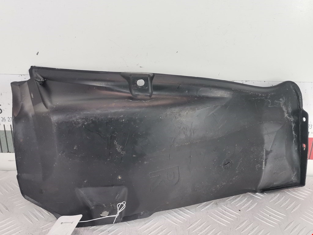 Локер (подкрылок) задний правый BMW 3er E36 1991-2000