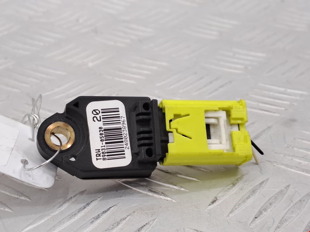 Датчик AIR BAG (подушек безопасности) TOYOTA Avensis 2009-2015