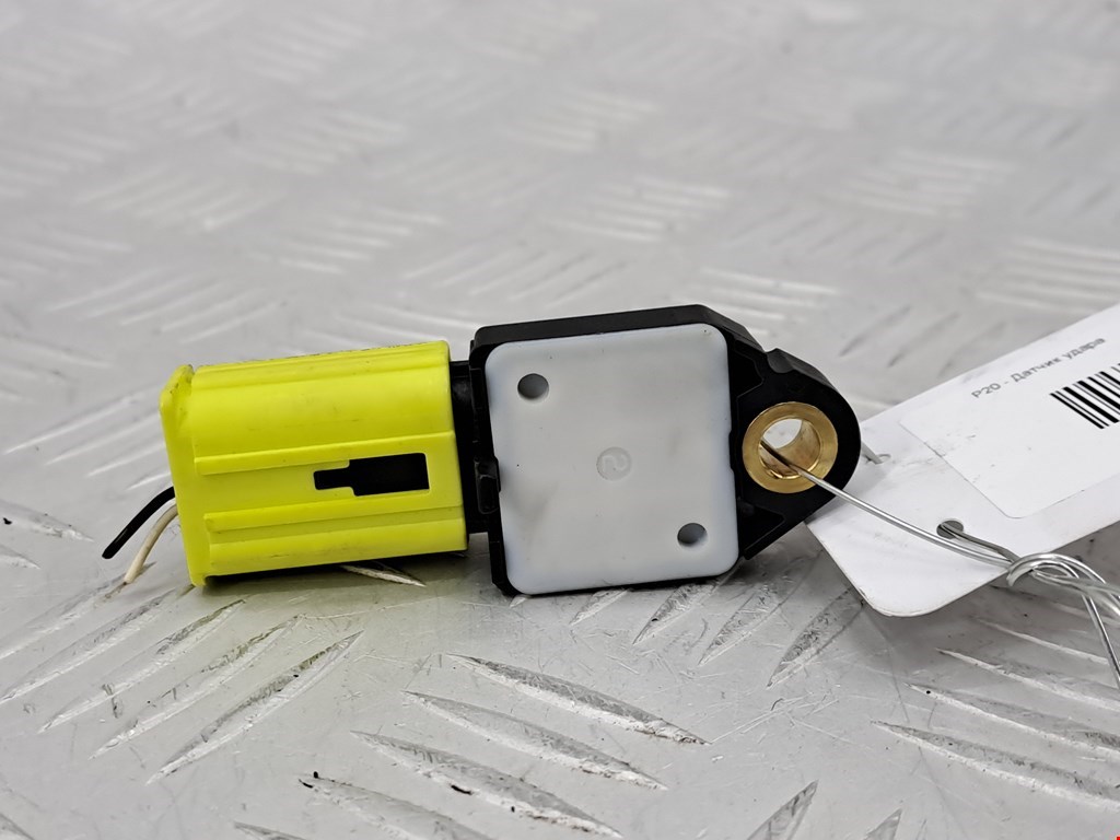 Датчик AIR BAG (подушек безопасности) TOYOTA Avensis 2009-2015