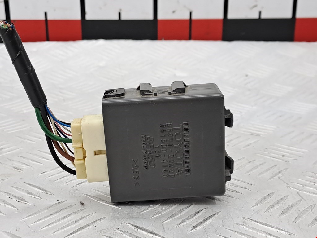 Блок комфорта TOYOTA Avensis 2009-2015