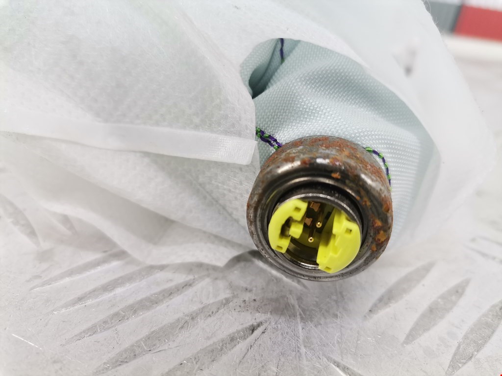 Подушка безопасности пассажирская (в торпедо) LEXUS RX 300\330\350\400H 2003-2009