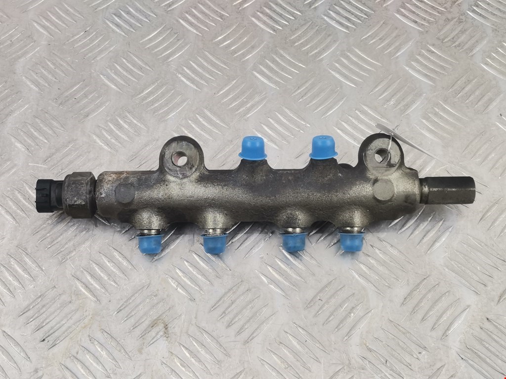 Датчик давления топлива Mazda 6 GG (2002-2008)