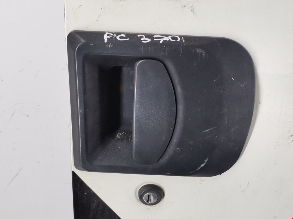 Дверь передняя правая IVECO Daily III 1999-2006