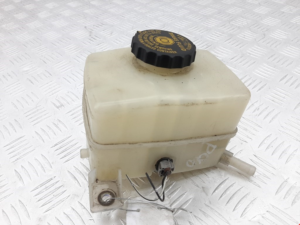 Бачок главного тормозного цилиндра LEXUS RX 300\330\350\400H 2003-2009