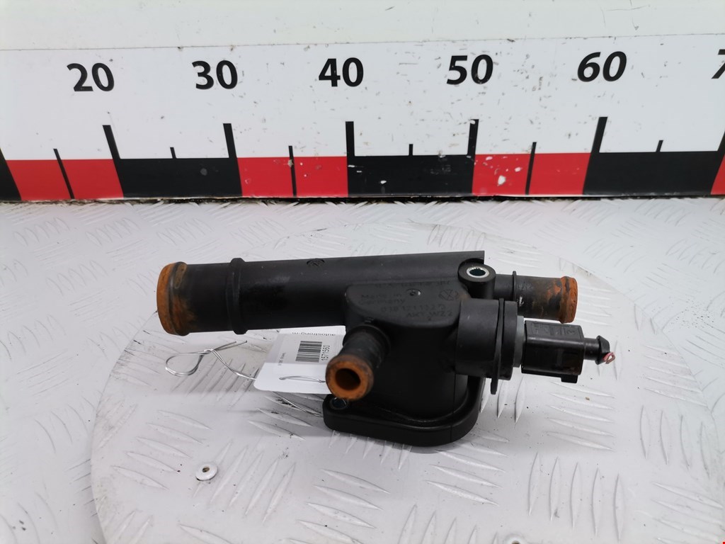 Тройник системы охлаждения SKODA Octavia A5 1Z- 2004-2013