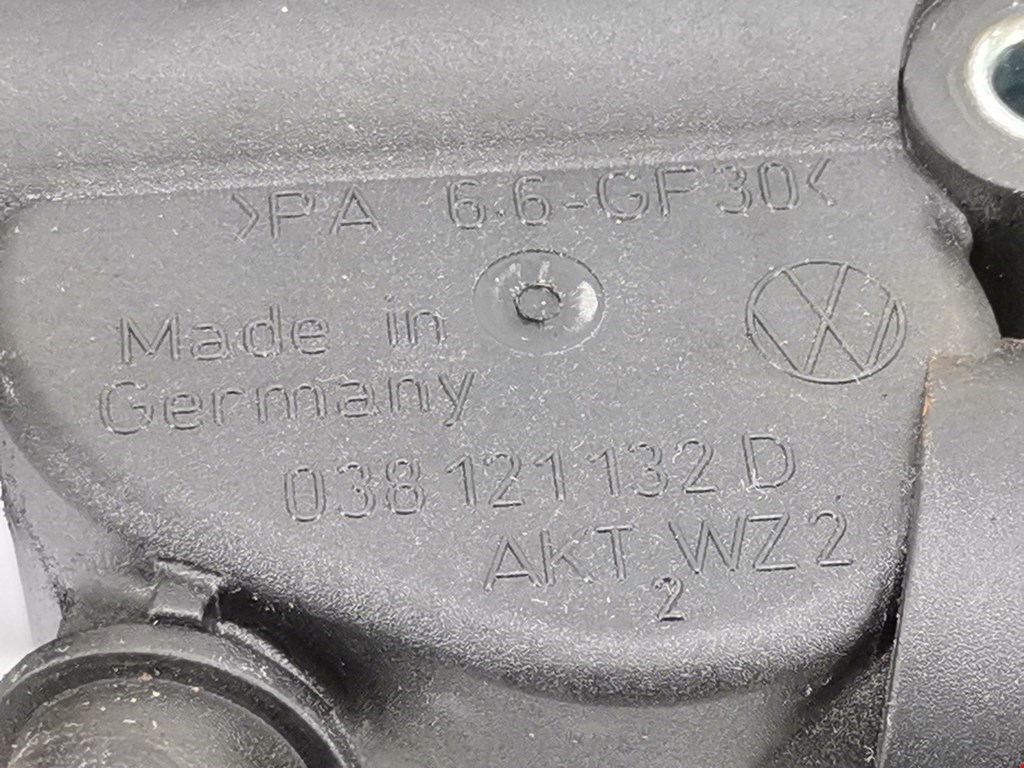 Тройник системы охлаждения SKODA Octavia A5 1Z- 2004-2013