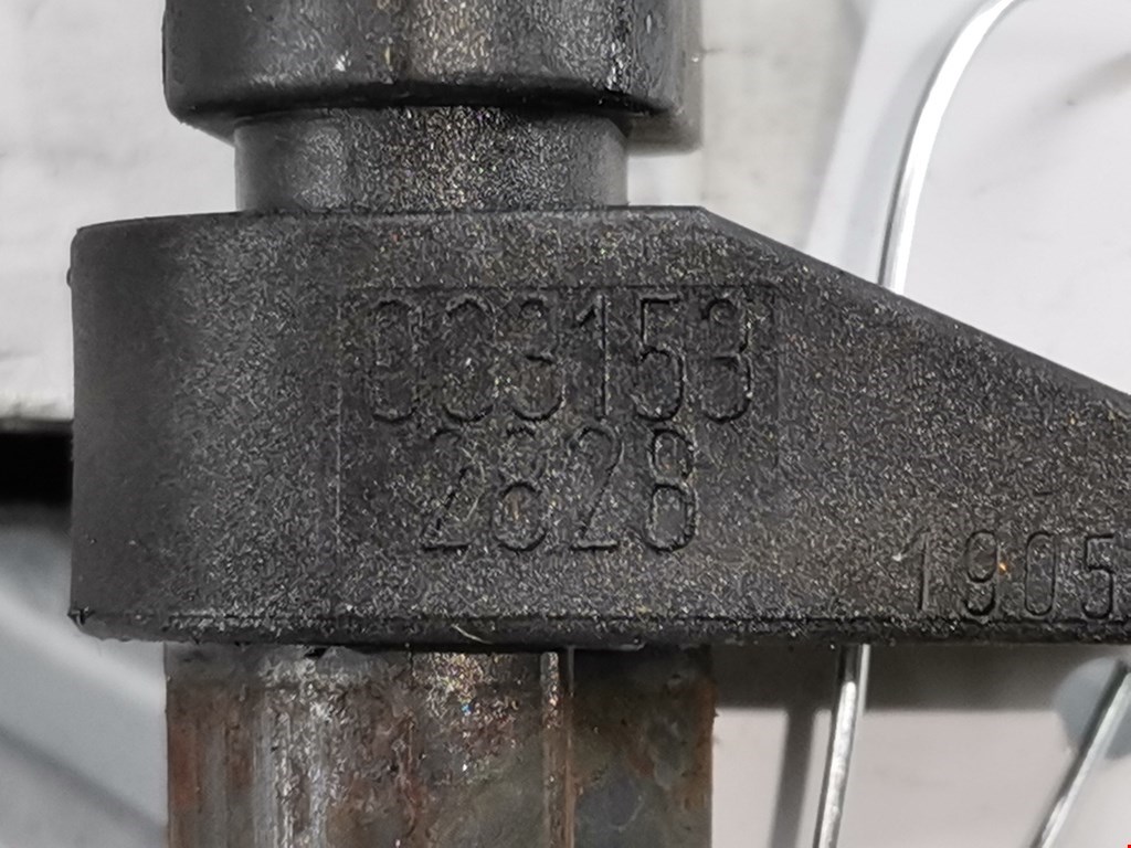 Датчик положения коленвала MERCEDES-BENZ C-Class C-klasse W203 2000-2007