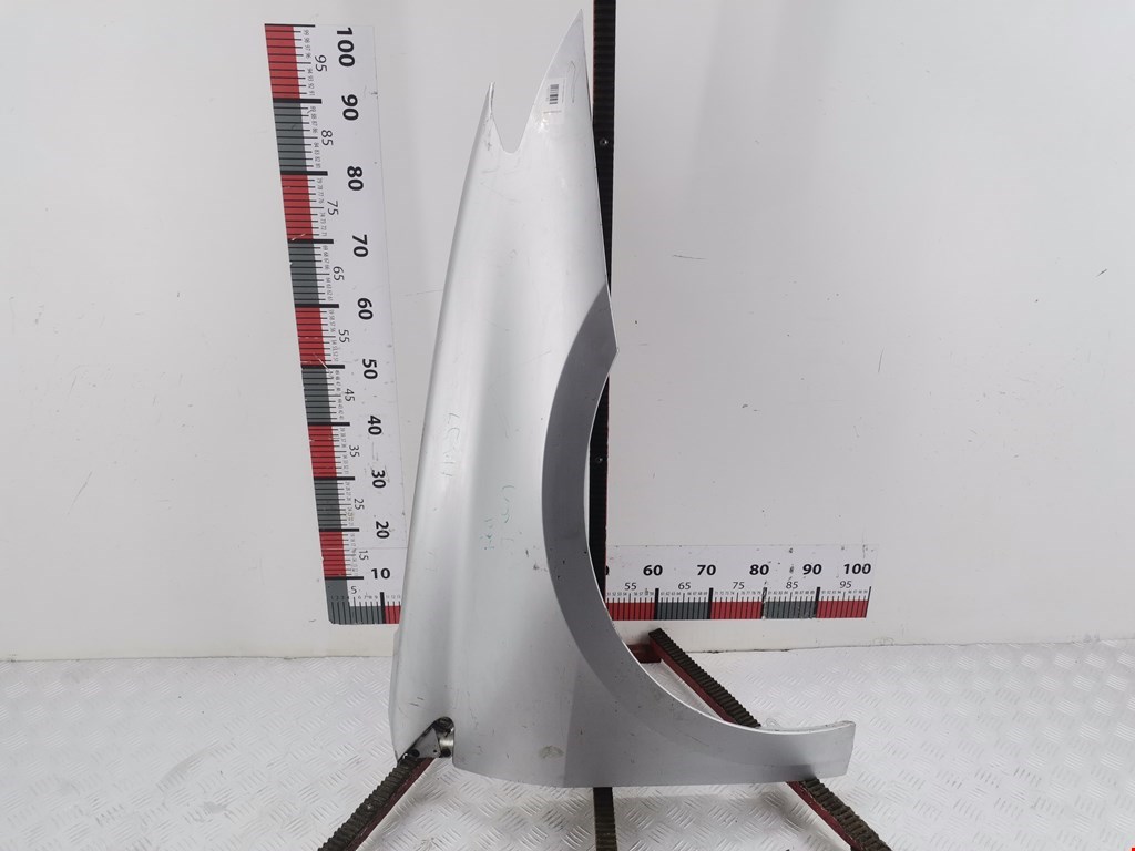 Крыло переднее правое RENAULT Laguna 2007-2015