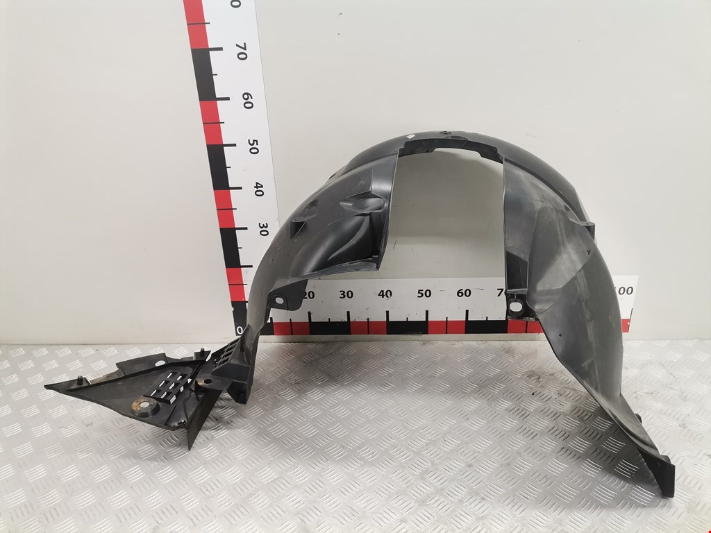 Локер (подкрылок) передний правый DACIA Sandero 2013-2020