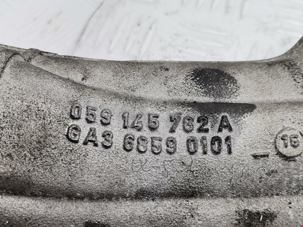 Коллектор впускной AUDI A4 B7 2004-2007