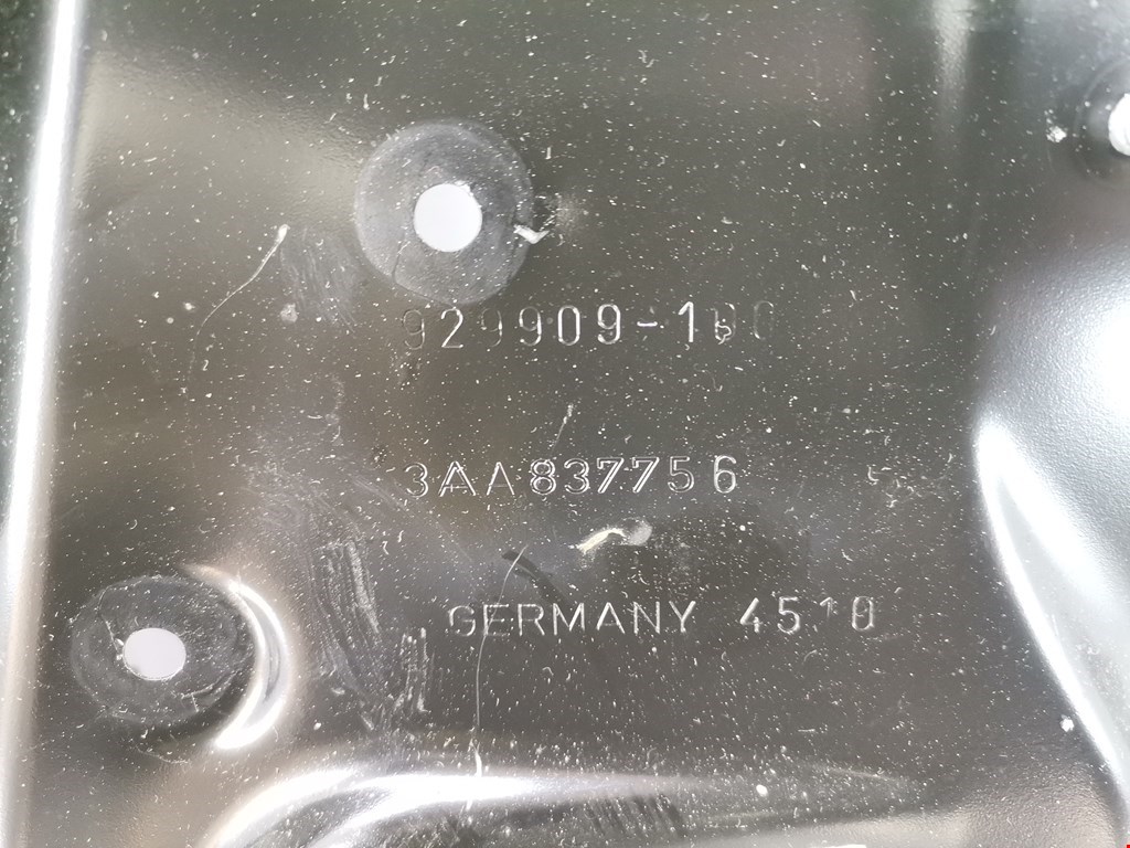 Стеклоподъемник передний правый VOLKSWAGEN Passat B7 2011-2015