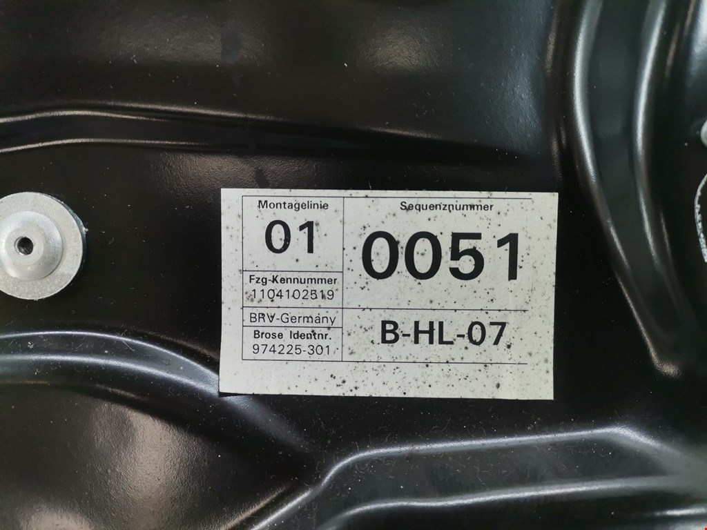 Стеклоподъемник задний левый VOLKSWAGEN Passat B7 2011-2015