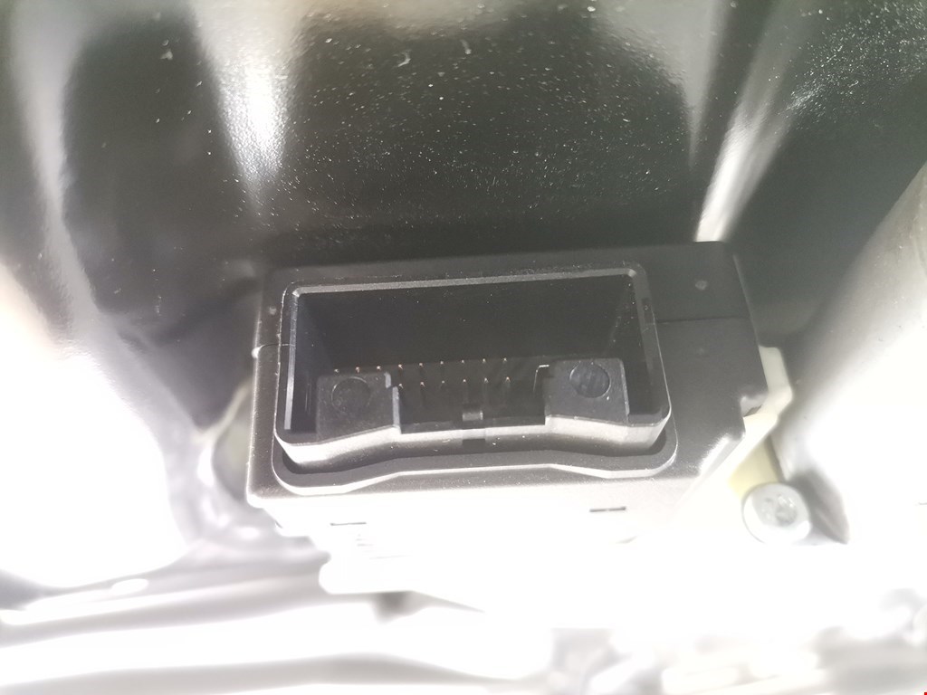 Стеклоподъемник задний левый VOLKSWAGEN Passat B7 2011-2015