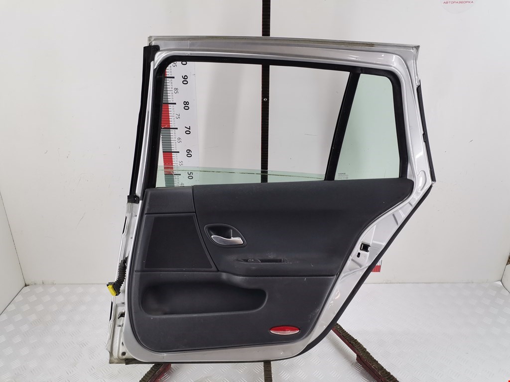 Дверь задняя правая RENAULT Laguna 2001-2007