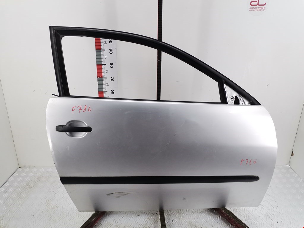 Дверь передняя правая SEAT Ibiza 2002-2008