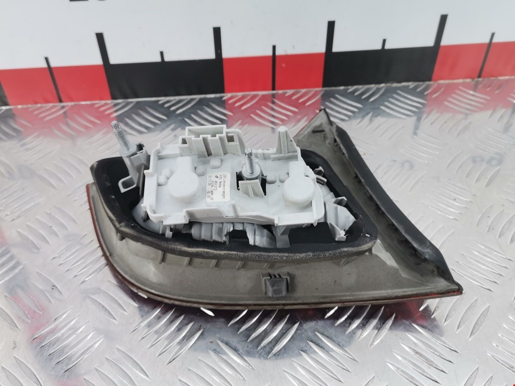 Фонарь задний внутренний правый AUDI A4 B7 2004-2007